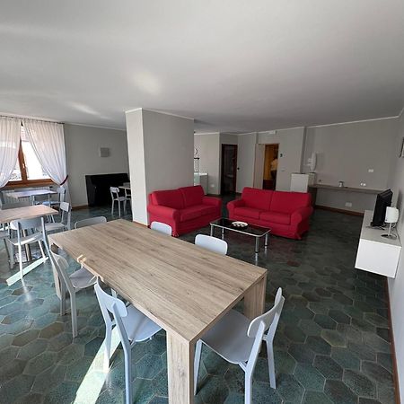 Garni Hotel تينيالي المظهر الخارجي الصورة